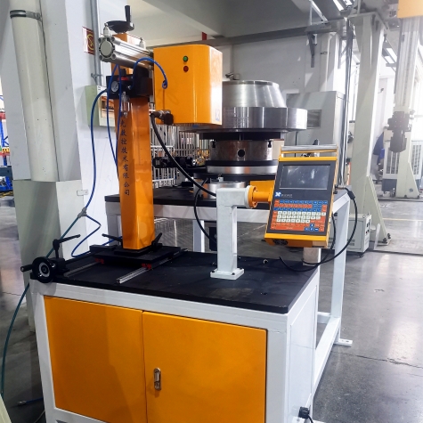 大型法蘭工件-氣動(dòng)打標(biāo)機(jī)（非標(biāo)定制，在線(xiàn)打標(biāo)）