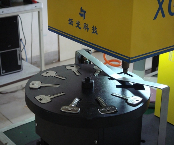 鑰匙自動(dòng)在線打標(biāo)解決方案